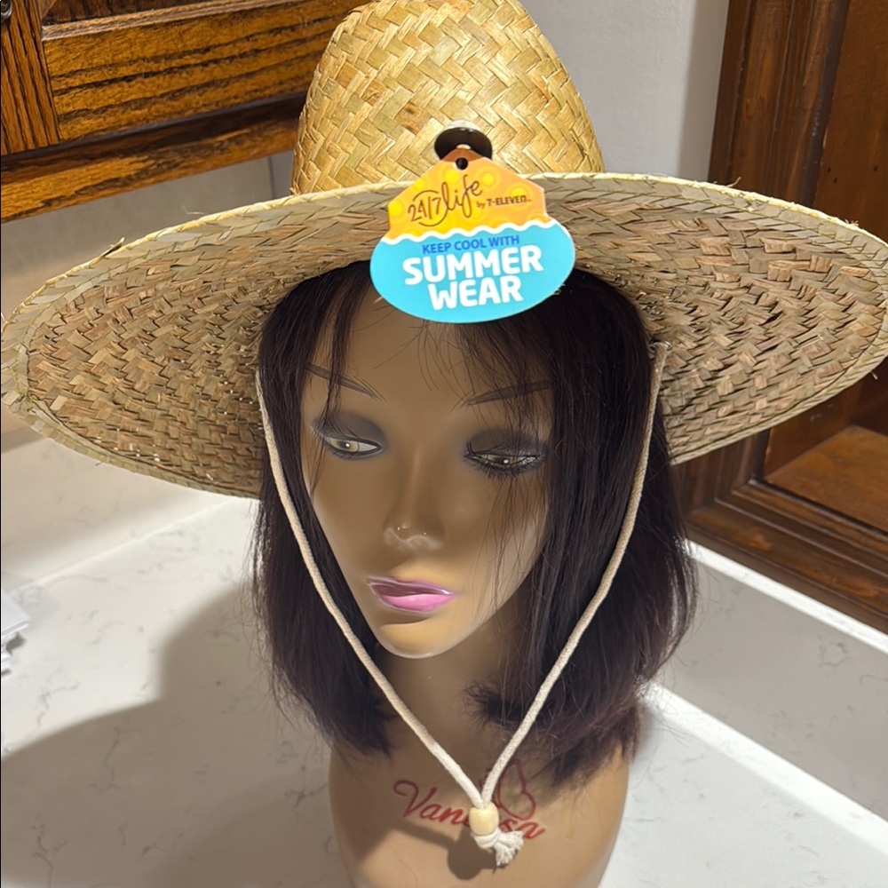 Straw Sun Hat with Chin Strap BRAND NEW SUMMER
